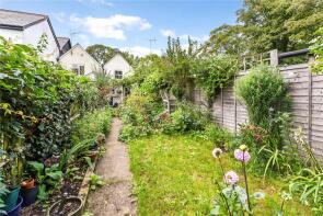5, London Road, Holybourne, Alton GU34 4EG