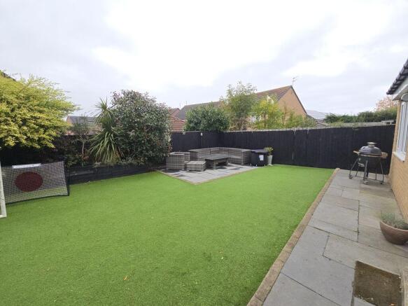 Scoular Drive, North Seaton, Ashington photo 4