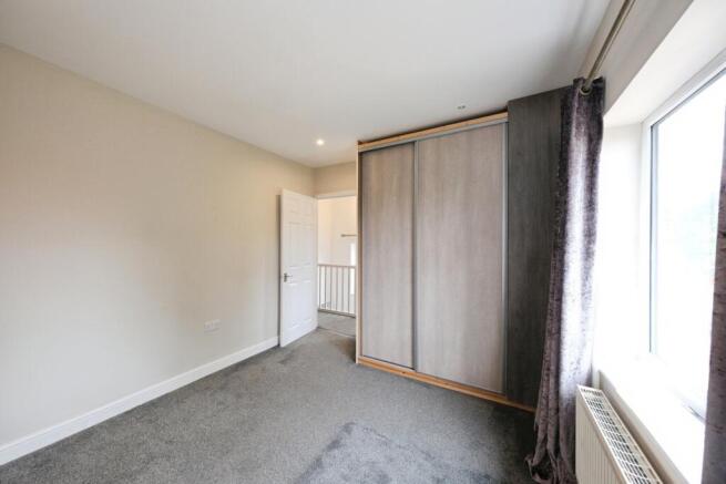 3 bed Semi-Detached for sale Image 12