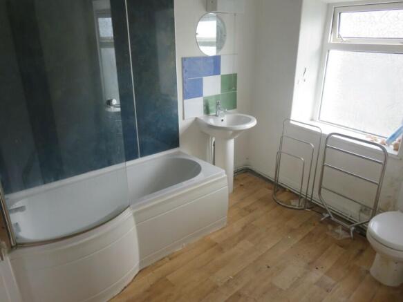 Photo 9