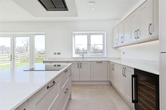 2 bed Bungalow for sale Image 5