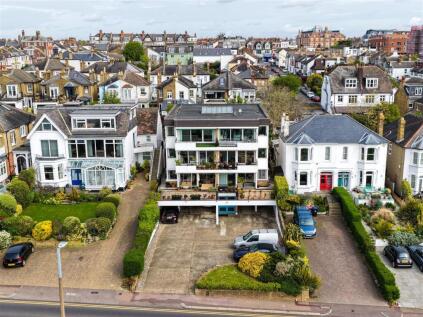 Mariners, 27 Cliff Parade, Leigh On Sea