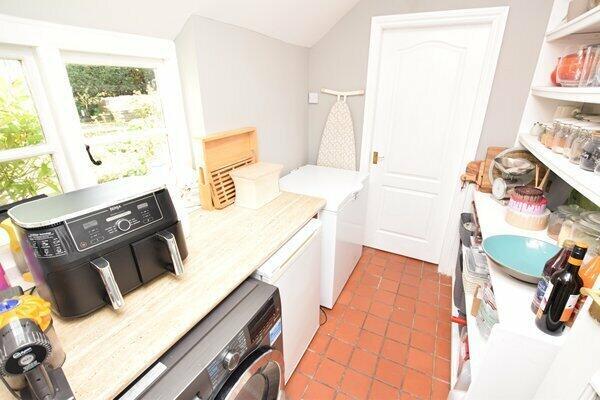 utility room/pantry