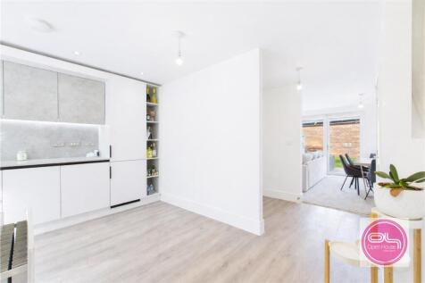 Amber Place, Newhall, Swadlincote