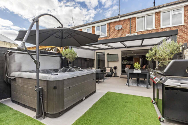 8 Beeching Stoke, SL7 1JH (LOW RES)-15