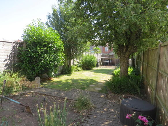 Photo 10