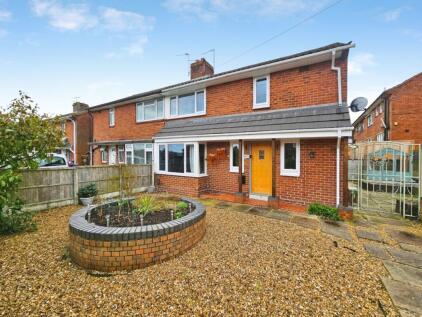 Lynmouth Close, Stoke-On-Trent