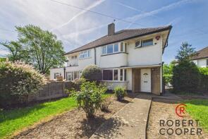 99, Southbourne Gardens, Ruislip HA4 9TA