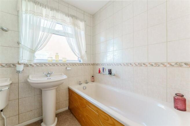 3 bed Semi-Detached for sale Image 6