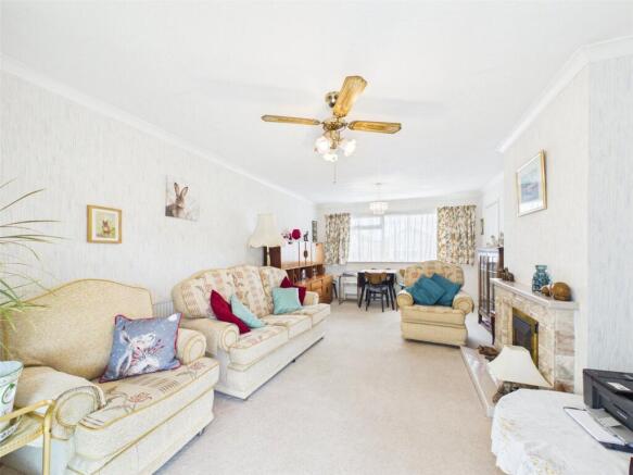 22, Merlin Way, Christchurch, Dorset, BH23 photo 4