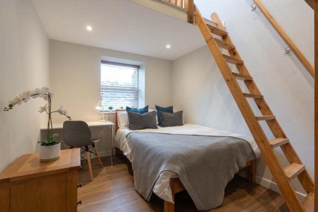 LHF6 - Bedroom 1