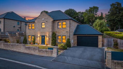 Snelsins Road, Cleckheaton, BD19