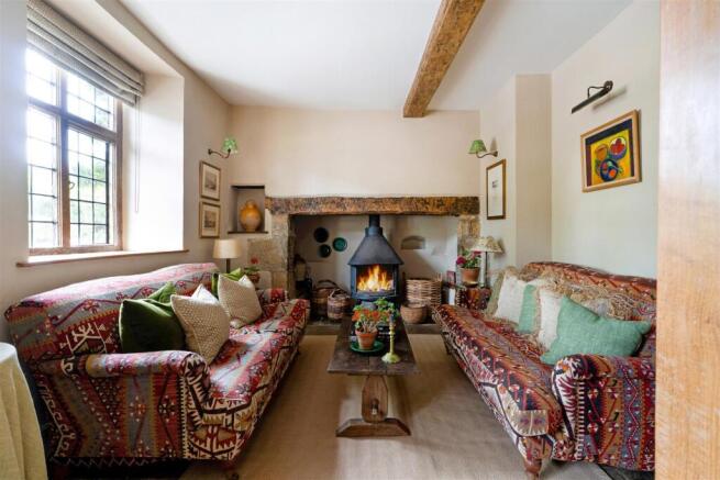 Sitting room .jpg