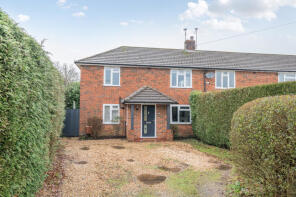 77, The Close, Liphook GU30 7HN