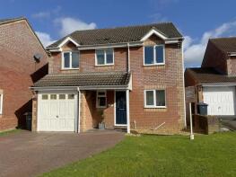 2, Thomas Mead, Chippenham SN15 3YS