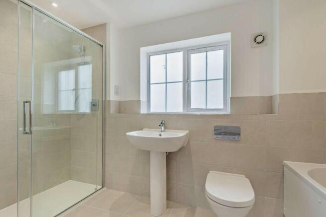 Bedroom 1 ensuite