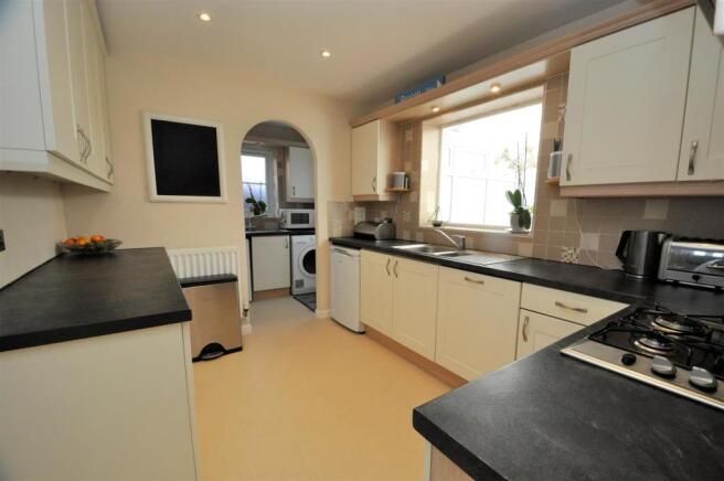 Fitted Kitchen