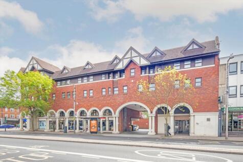 Heath Road, Twickenham