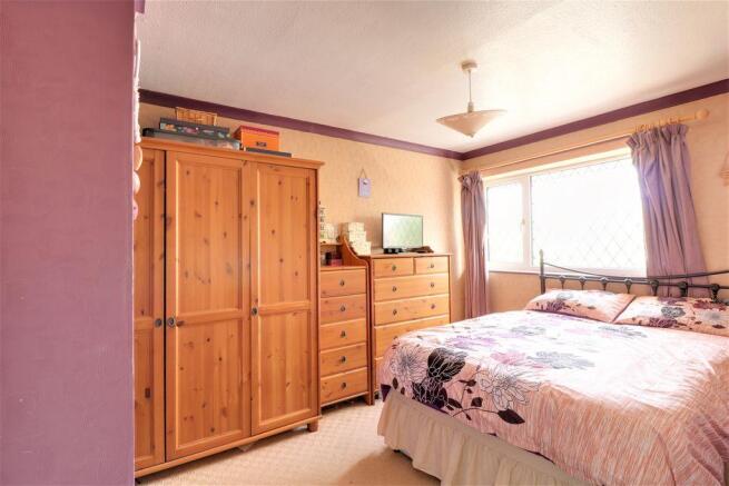 Bedroom 1 (Double)