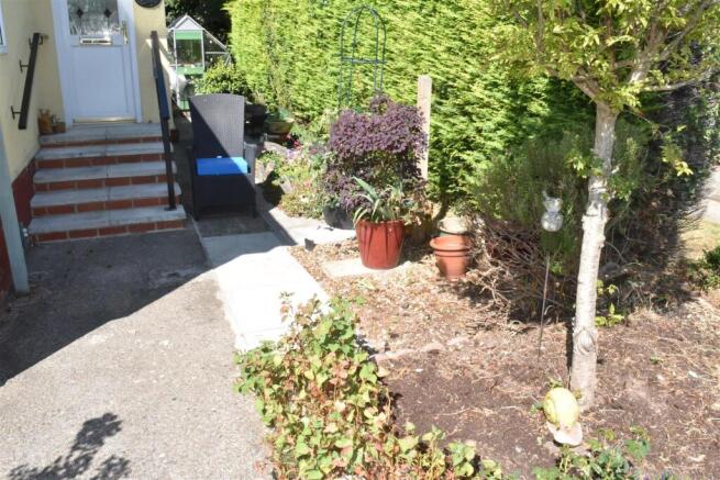 2 bed Park Home for sale Image 11