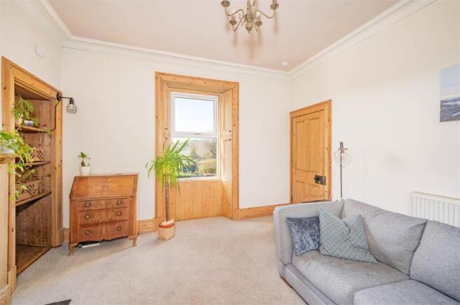 2 Gordon Park Kirriemuir-4.jpg