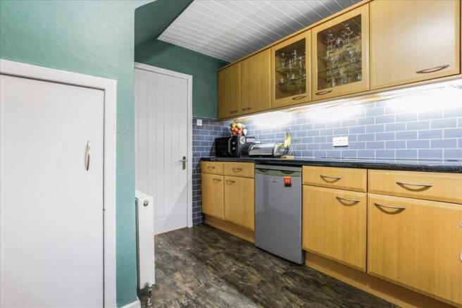 Kitchen (2)