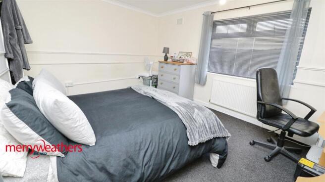 2 bed Terraced for sale Image 5