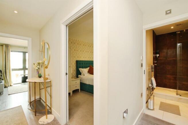 1 bed House for sale Image 11
