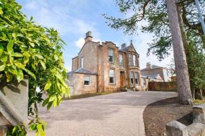 24, London Road, Kilmarnock KA3 7AQ