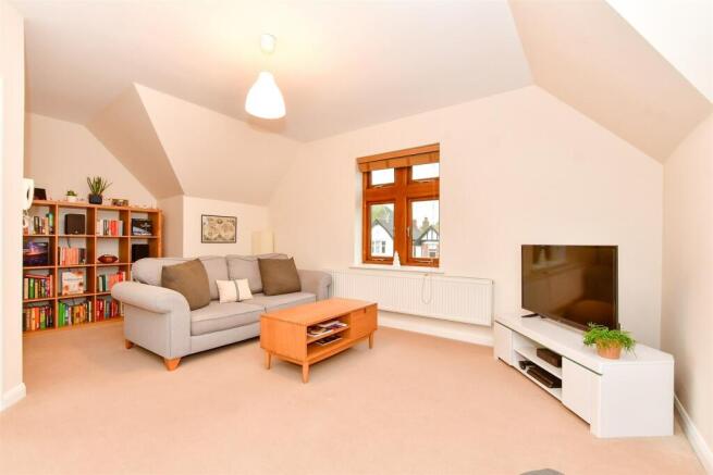 Kitchen/Lounge