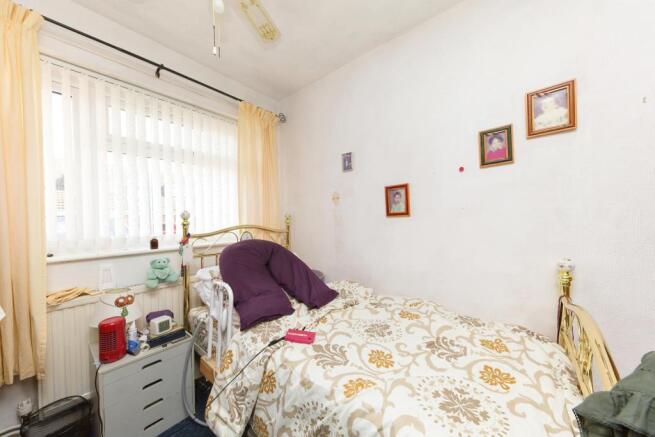 Photo 12