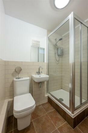 Tenbury Close, E7