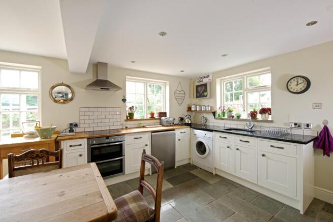 Kitchen/Breakfast