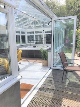 SUN ROOM