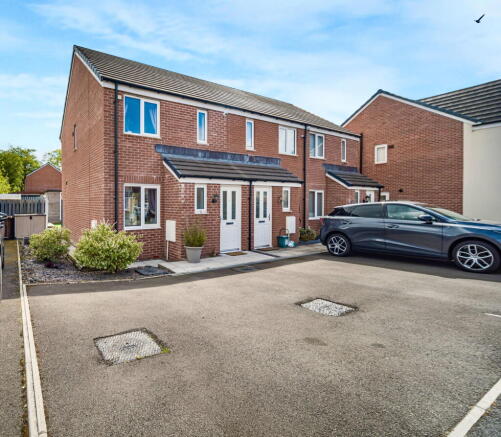 Cae'r Delyn, Oakdale, NP12 0NW photo 2