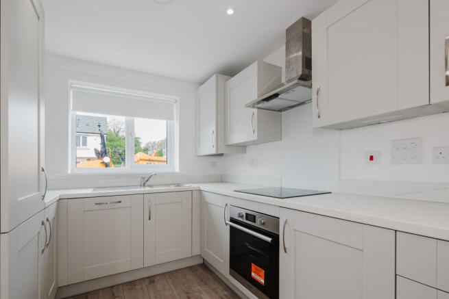 3 bed House to rent Image 4