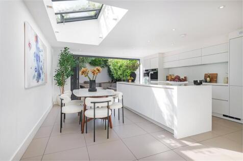 Calbourne Road, London, SW12