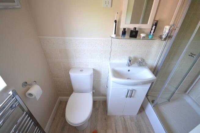 En-Suite Shower Room / Wc