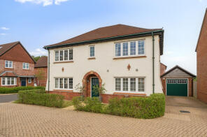 24, Hawthorn Grove, Southampton SO32 2GX