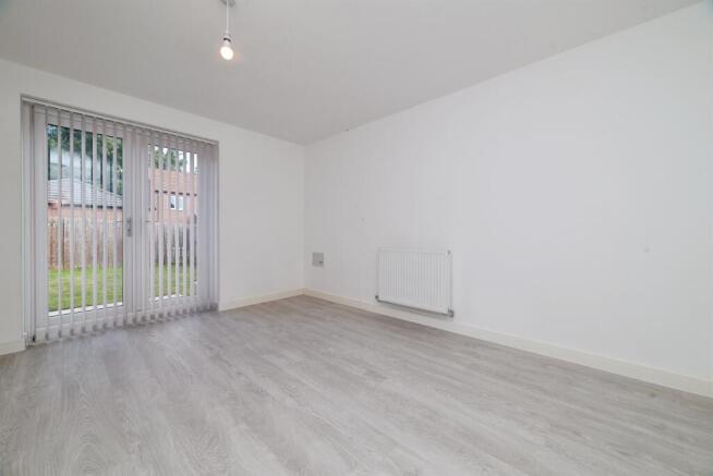 2 bed Semi-Detached for sale Image 5