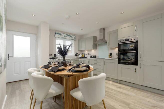 Dining/Kitchen