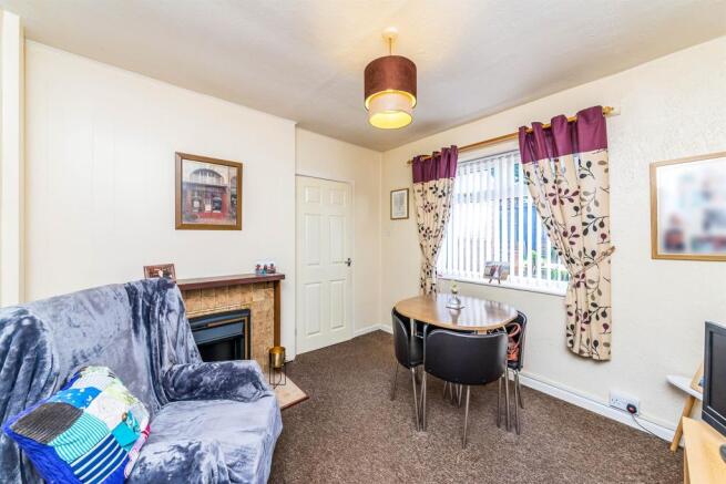 Dining Room: