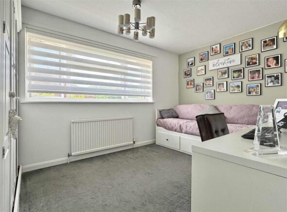 Bedroom 2.jpg