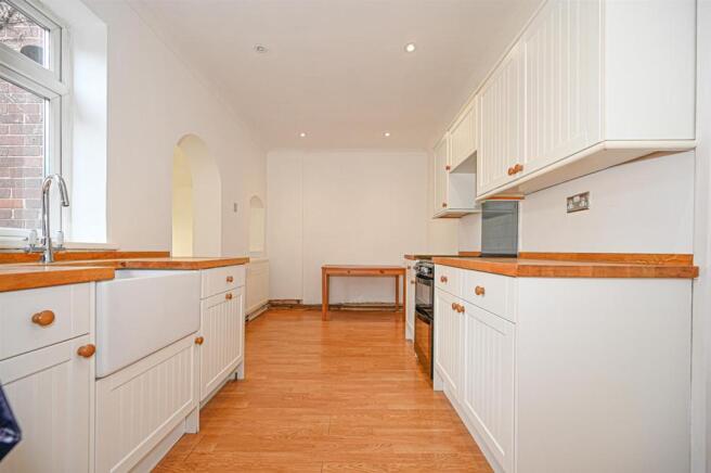 Dining kitchen