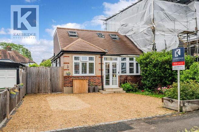 St. Clair Drive, Worcester Park - KT4 8UQ