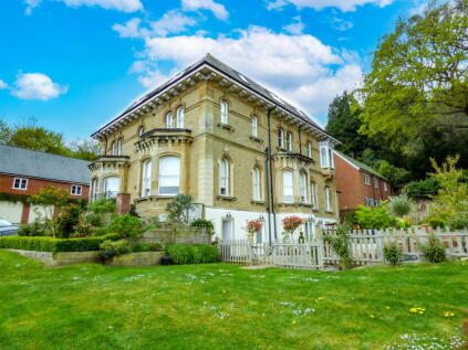 Bellmere Gardens, Malvern, Worcestershire, WR14