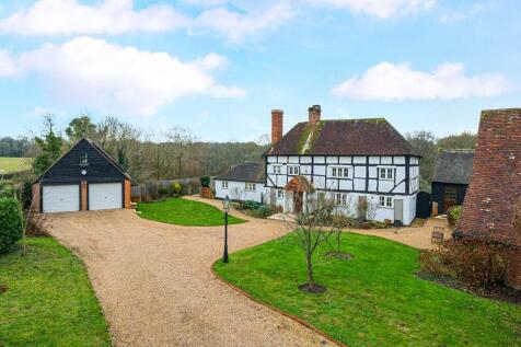 Guildford Road, Rudgwick, Horsham, West Sussex, RH12