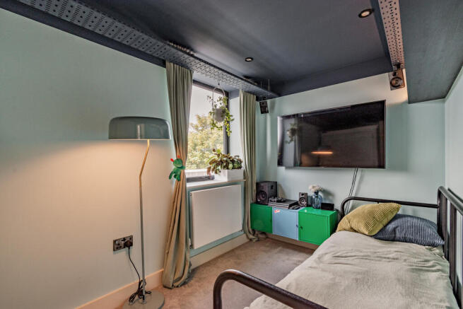 8555572-interior09-800