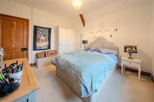 2 bed Semi-Detached for sale Image 9