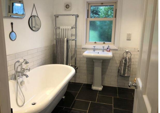 Bathroom.JPG
